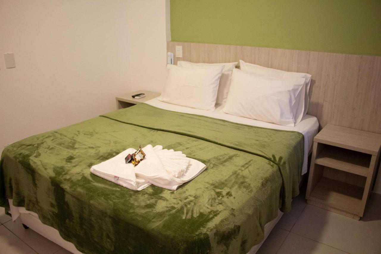 Standard Suite,1588331107:JPEG