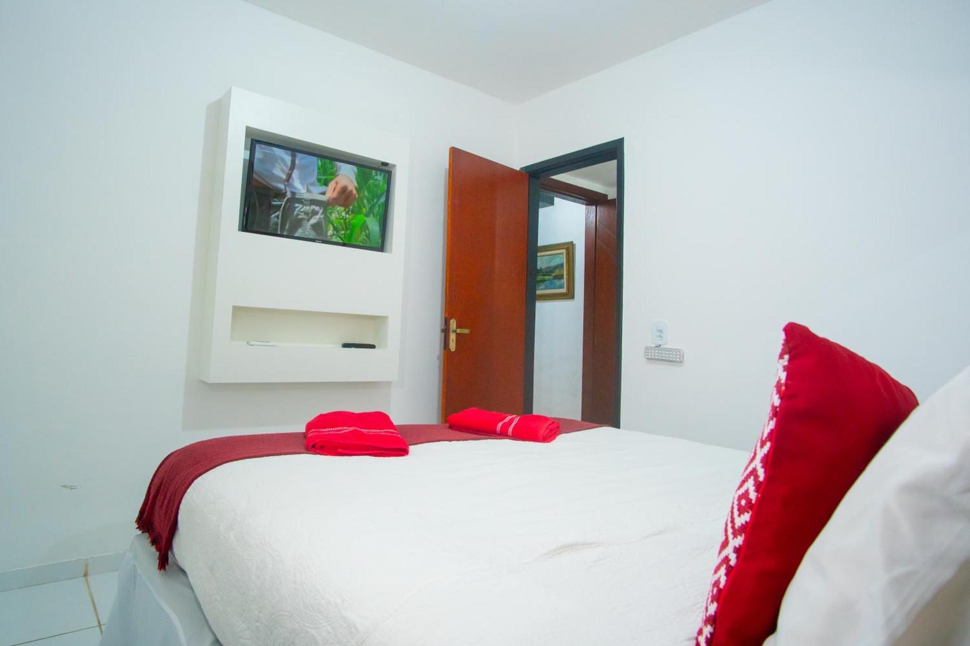 Quarto Deluxe com Cama de Casal ou 2 de Solteiro